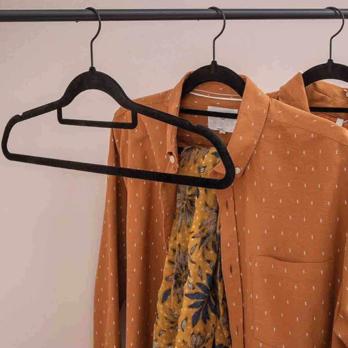 10 Pk Nonslip Hangers