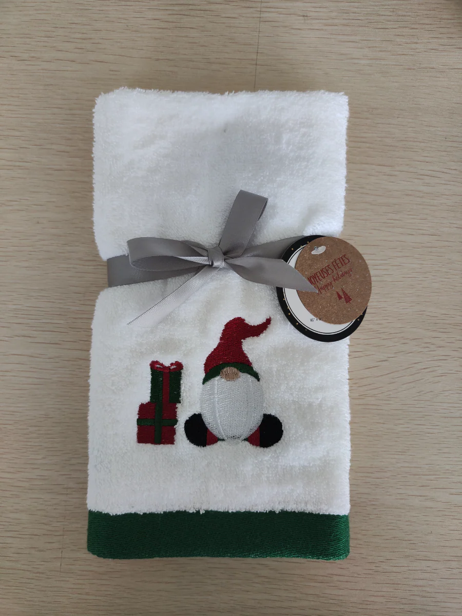 Christmas Hand Towels - Image 4