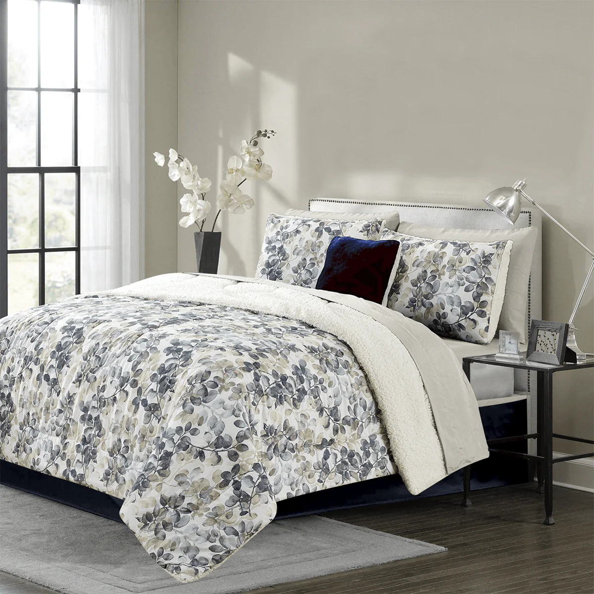 Ellis Comforter Set 8pc Grey Floral - Image 4