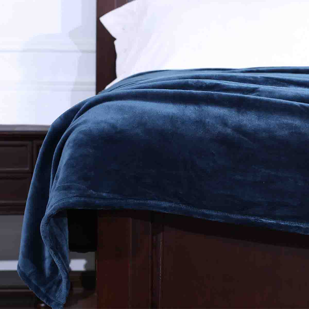 Erica Coral Fleece Blanket