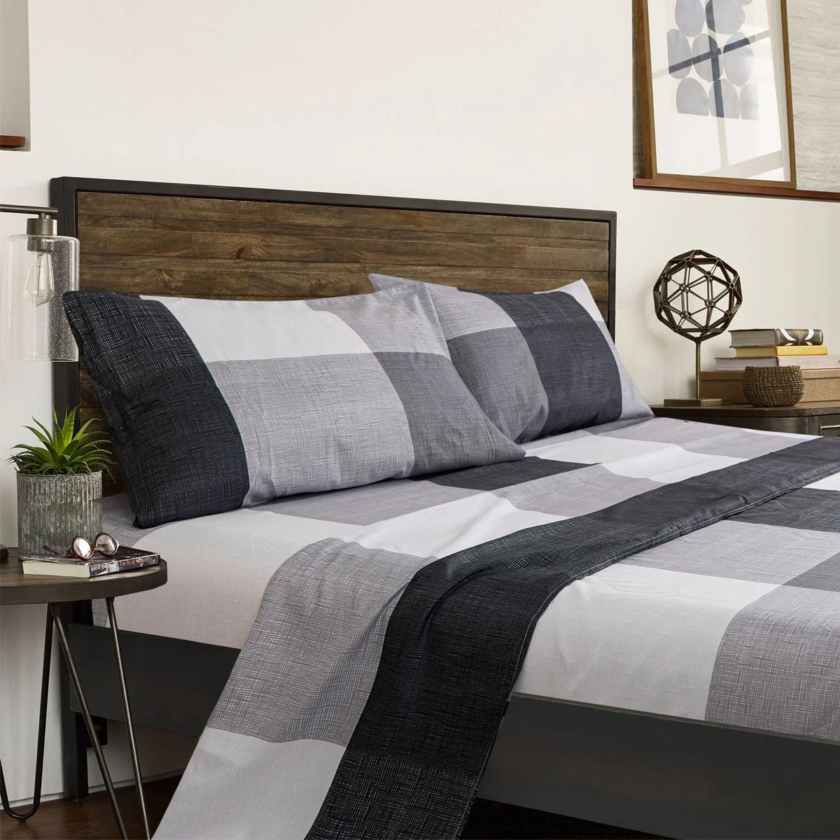 Howell - MF Black Sheet Set - Image 3