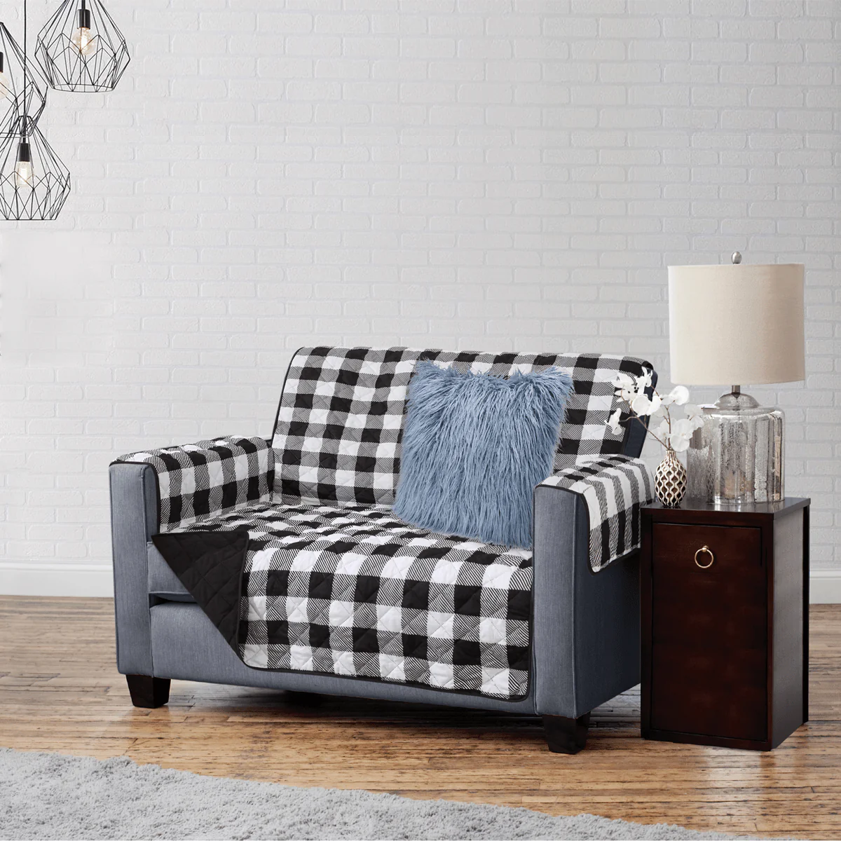 Hudson - Reversible Quilted Loveseat Protector - Black