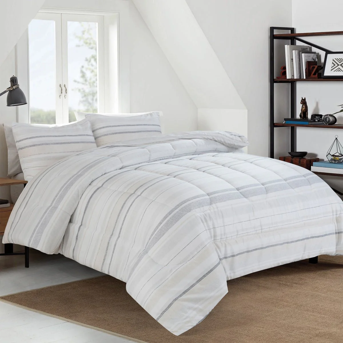 Lauren - Comforter - Image 4
