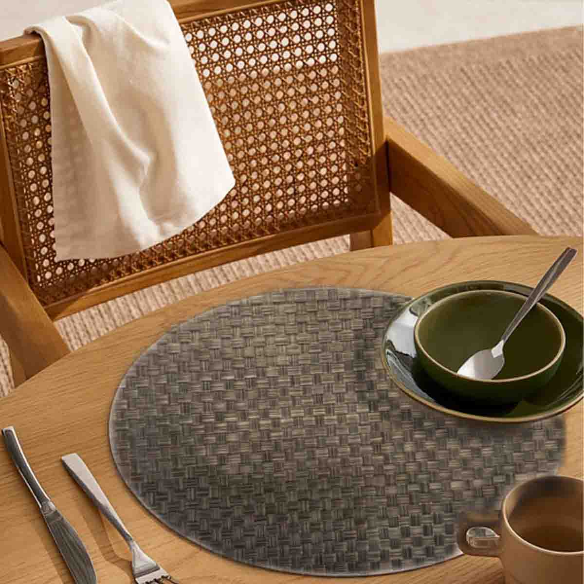 Lauren Taylor - 4 PK Textilene Round Placemats - Image 2