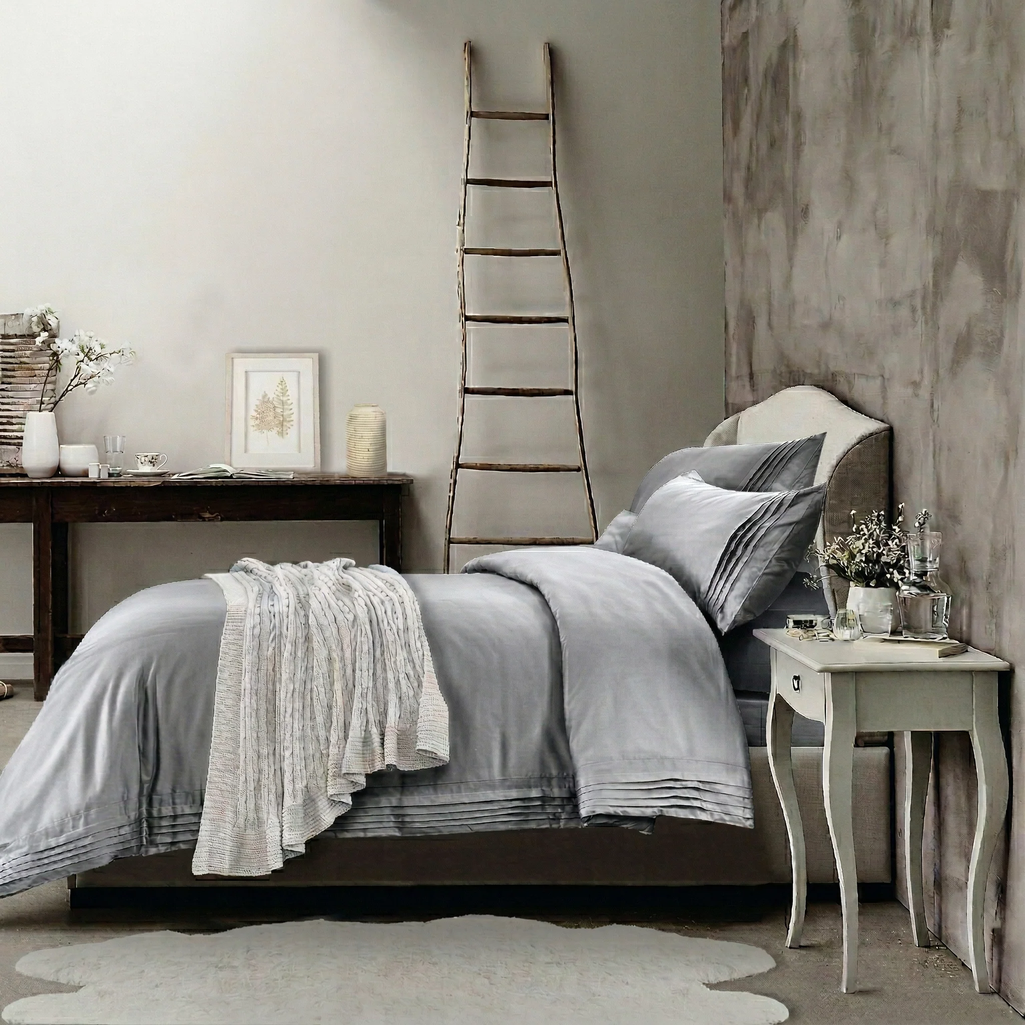 Lauren Taylor Signature - Hotel Pleated Duvet Cover Set | 320 Threads - Image 2
