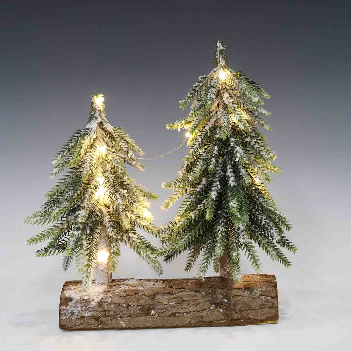 Lauren Taylor - Xmas Snowy Pine 2PC With Led