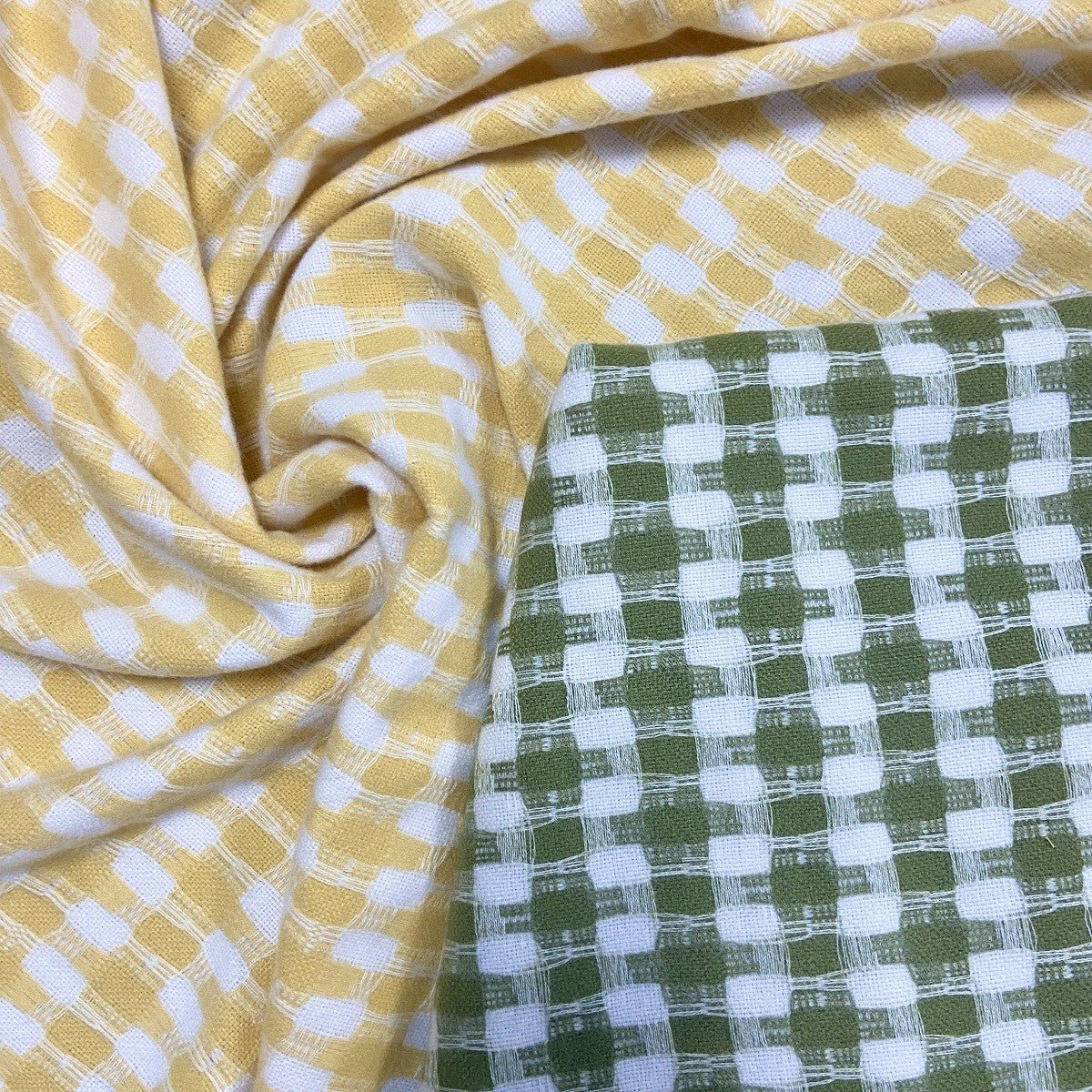 Laurent Taylor - Odette Woven Interlocking Check Throw - Image 2