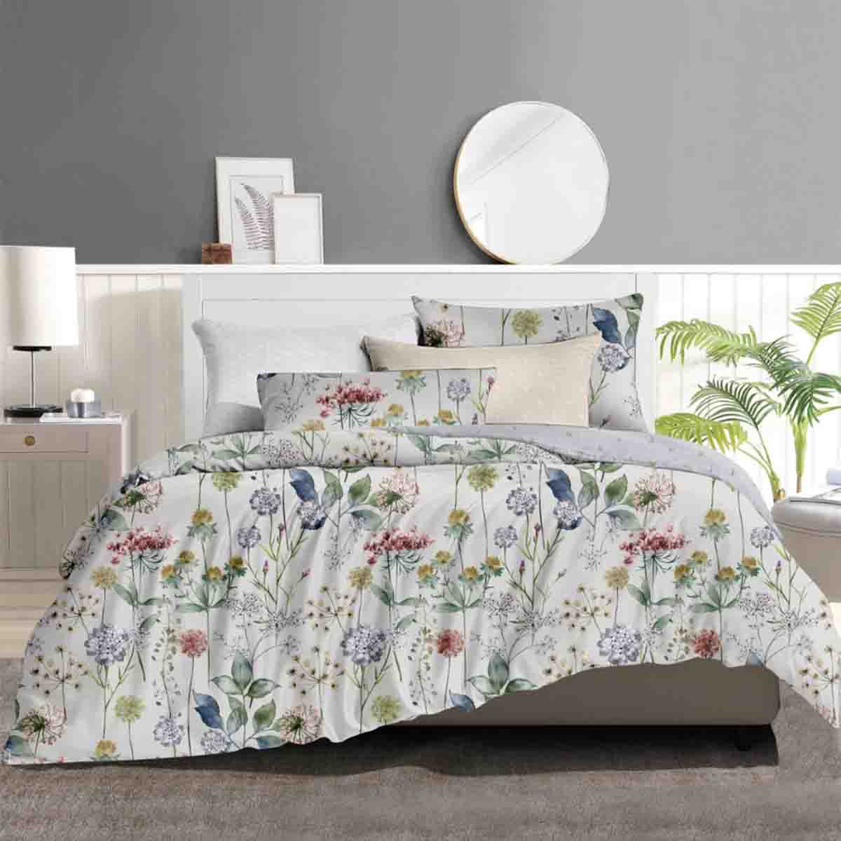 Laurent Taylor - Regina Comforter Set