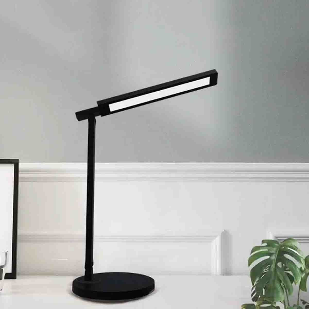 Led Light With Wireless Phone Charger - Image 2